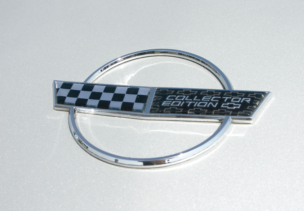Emblem-Nose---Collector-Edition-24066-Corvette-Store-Online