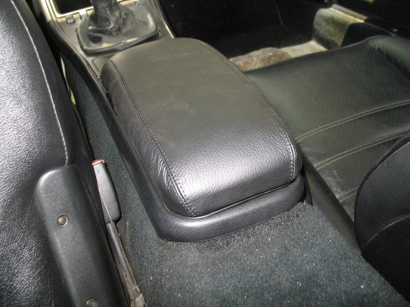 1982-91 Porsche 944 armrest cover