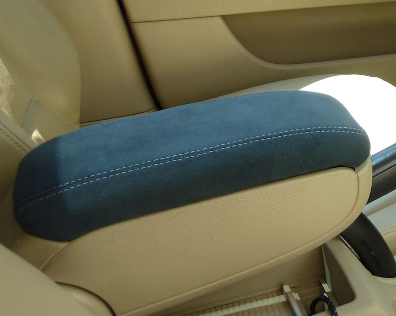 2003-12 Audi A3 armrest cover