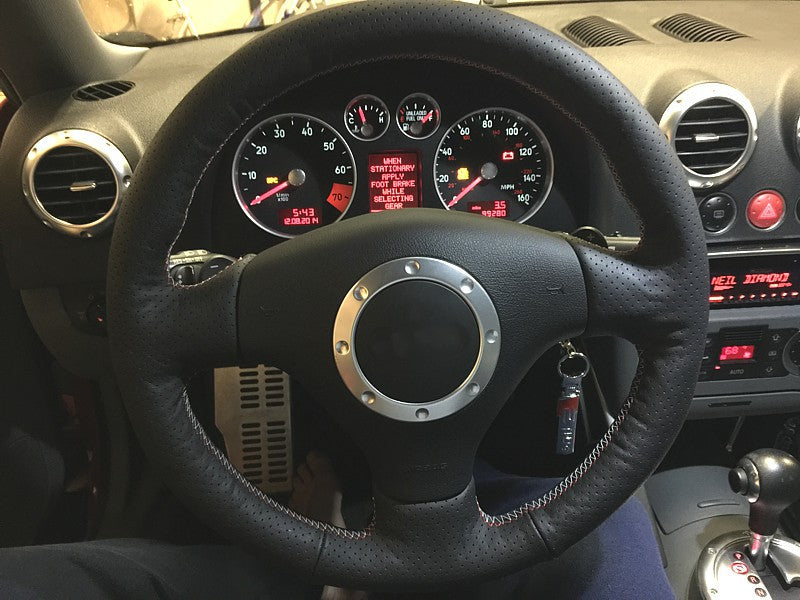 2000-06 Audi A4 steering wheel cover