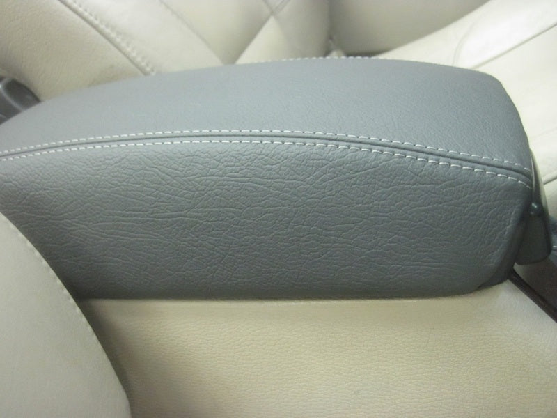 1997-00 Volvo V70 armrest cover