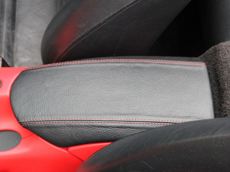 1996-04 Porsche Boxster armrest cover