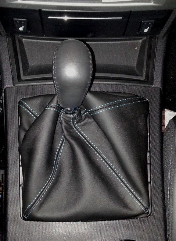 2005-08 Dodge Magnum shift boot - automatic