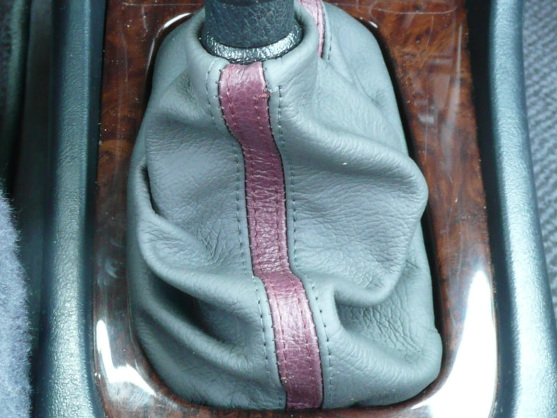 1994-01 Acura Integra shift boot