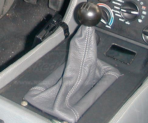 1981-83 Delorean DMC-12 shift boot
