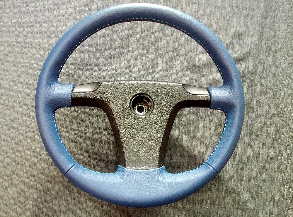 1982-88 BMW 5-series steering wheel cover - v.2