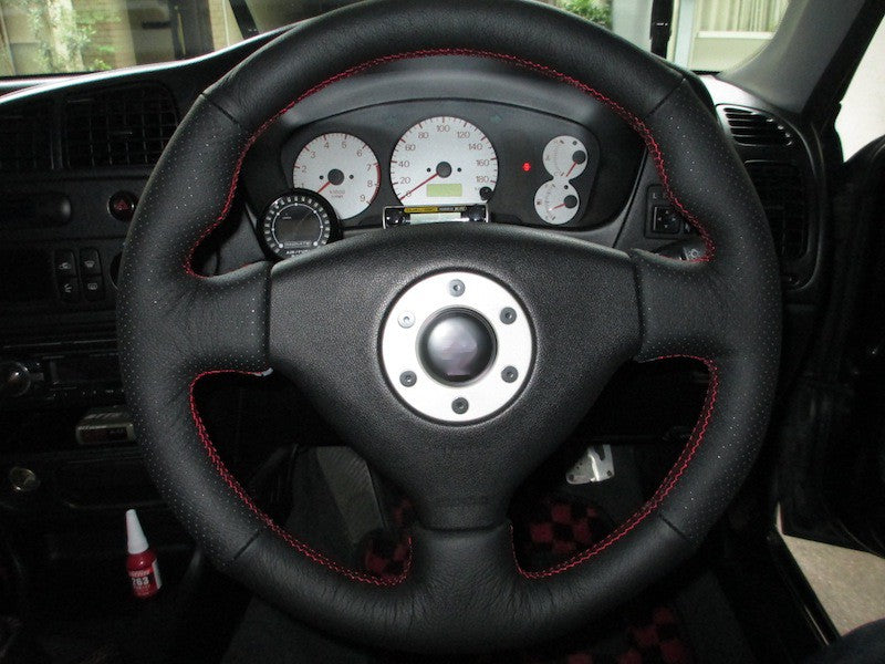 1996-00 Mitsubishi Lancer Evo 4/5/6 steering wheel cover