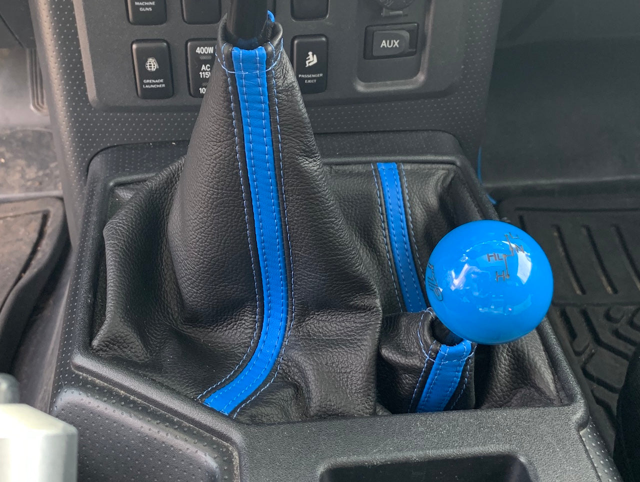2007-15 Toyota FJCruiser shift boot - dual