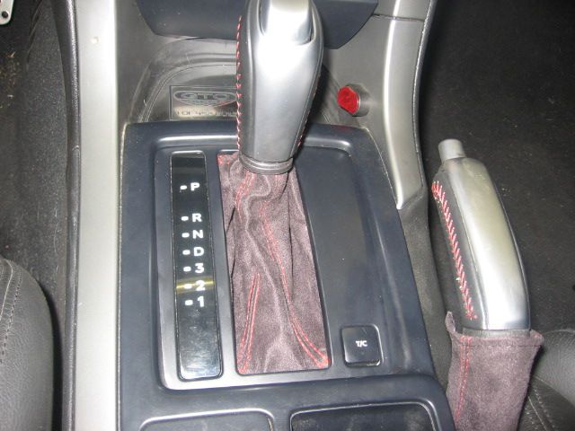 2002-04 Holden Commodore VY shift boot - automatic