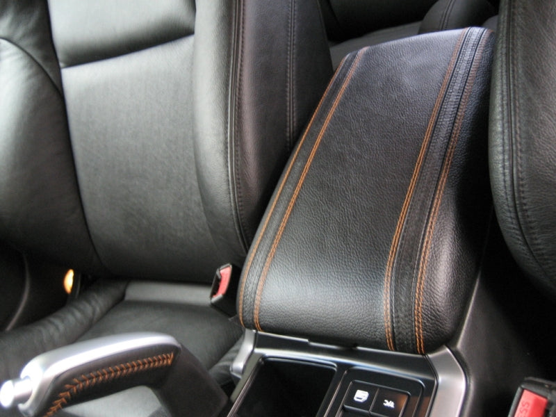 2001-05 Vauxhall Monaro armrest cover