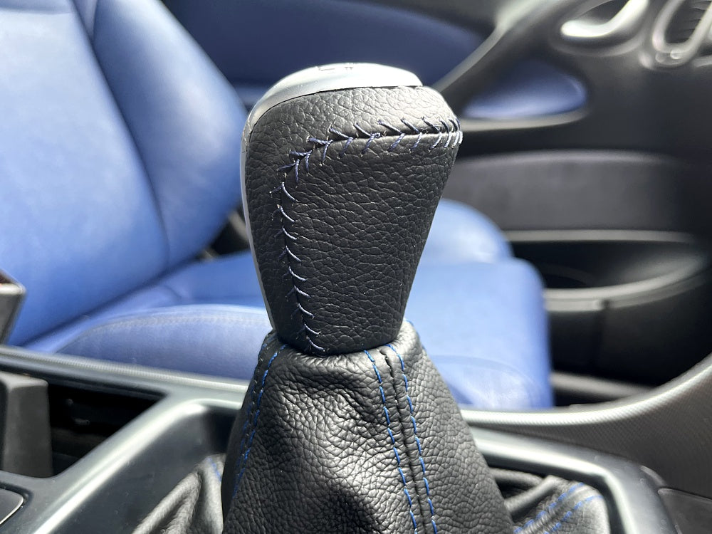 2002-04 Holden Commodore VY shift knob cover - manual