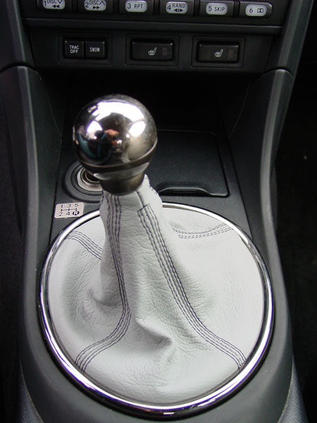 2001-05 Toyota Altezza shift boot
