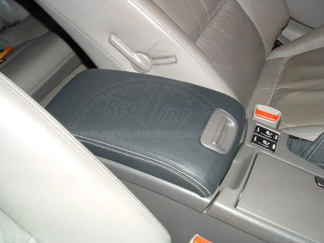 2002-03 Infiniti I30 armrest cover