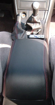 1995-99 Infiniti I30 armrest cover