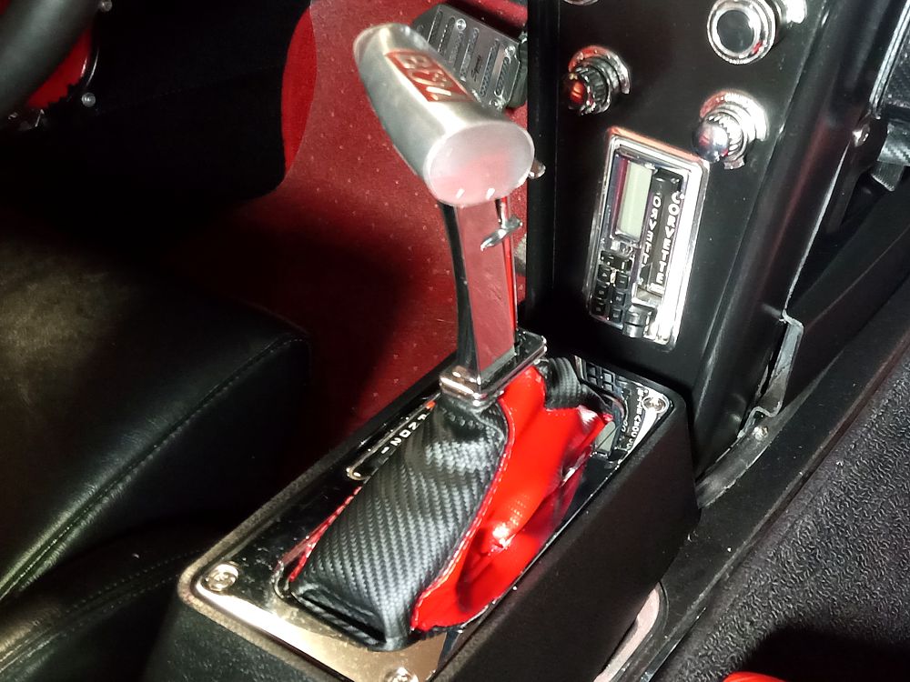 1970-25 B&M Megashifter shift boot