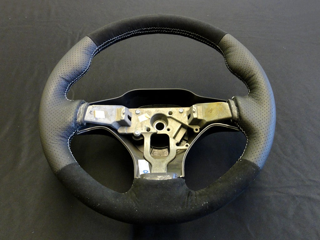 2000-05 Dodge Neon steering wheel cover