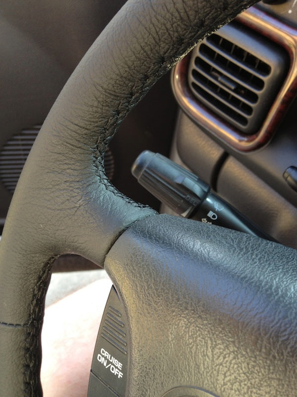 1998-03 Dodge Durango steering wheel cover