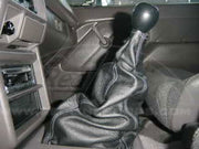 1991-95 Isuzu Rodeo shift boot - 2WD