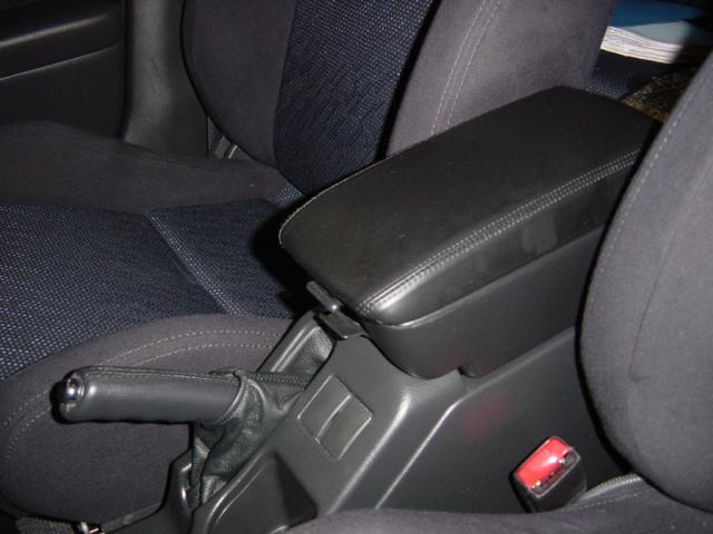 2001-04 Subaru Impreza armrest cover - extended