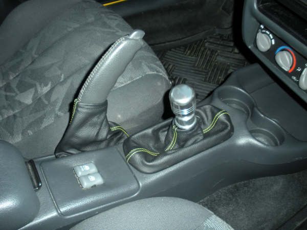 2003-05 Pontiac Sunfire ebrake boot