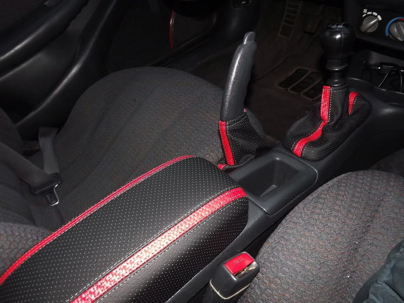 2003-05 Pontiac Sunfire shift boot