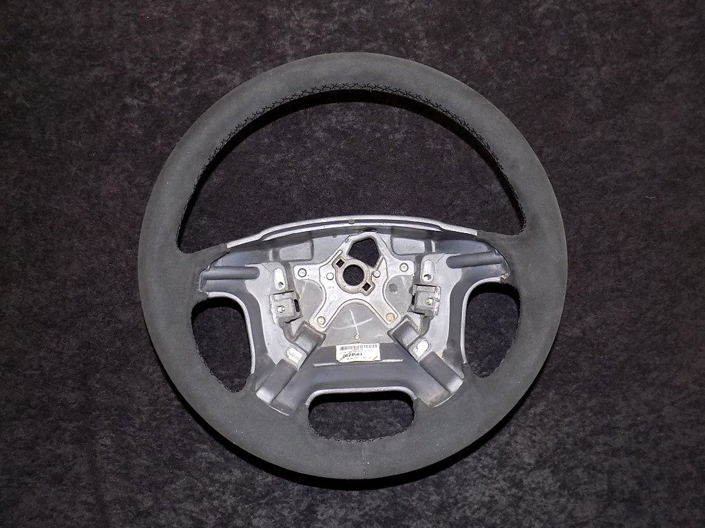 2001-07 Volvo V70 steering wheel cover - 4-spoke