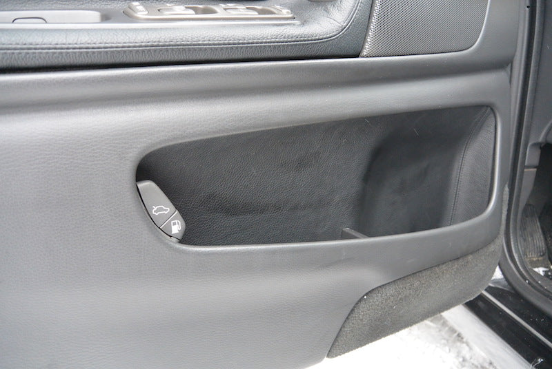 1997-00 Volvo V70 door insert covers - front lower